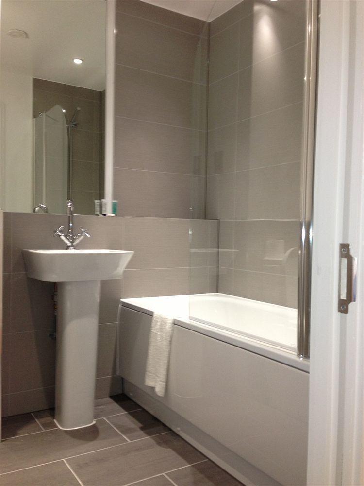 Max Serviced Apartments Commercial Road London Exterior photo