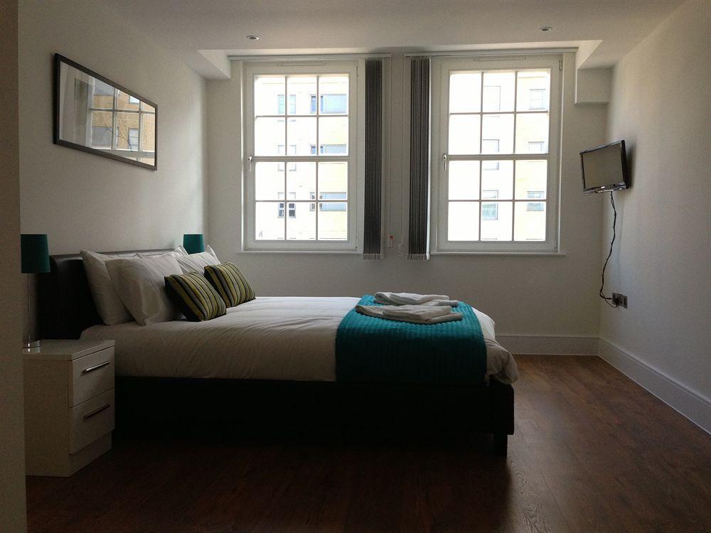 Max Serviced Apartments Commercial Road London Exterior photo